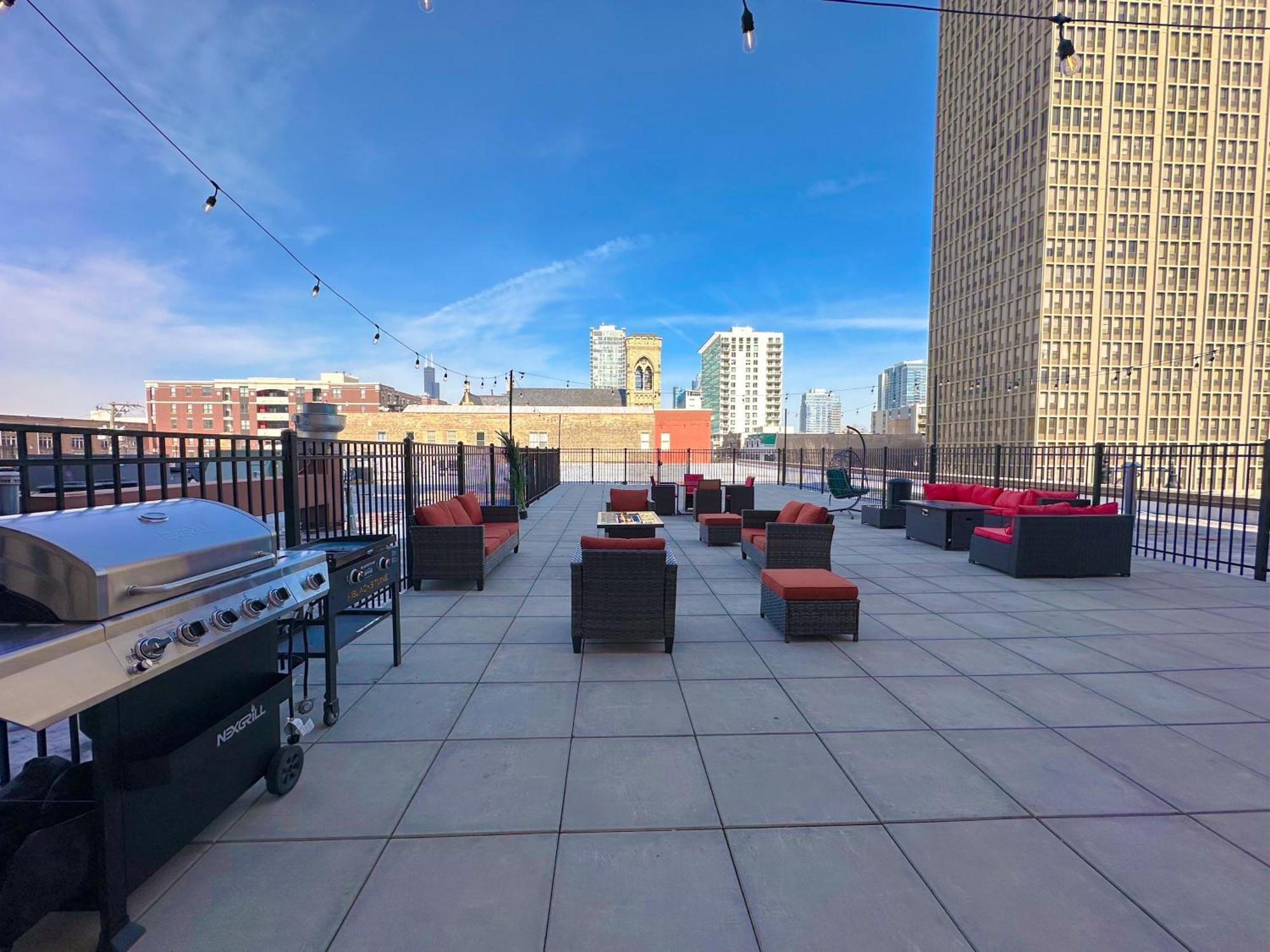 Mccormick Place Beautiful 2Br Apartment With Optional Parking Sleeps Up To 8 Near Soldier Field, Grant Park And Lakefront Trail Chicago Exteriör bild